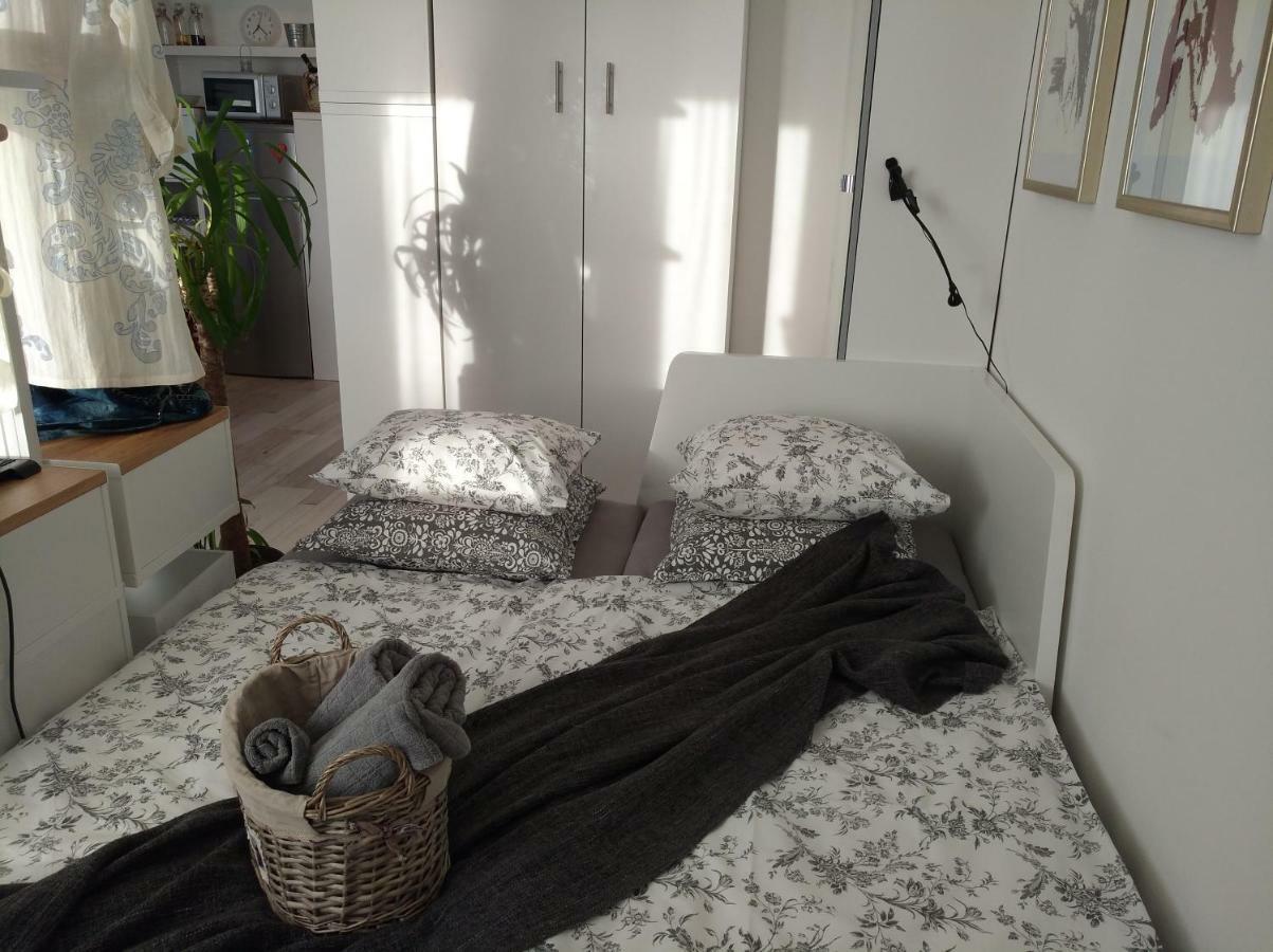 New Studio Apartment Sun With Free Parking Záhřeb Exteriér fotografie